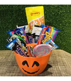 Halloween Treat Basket