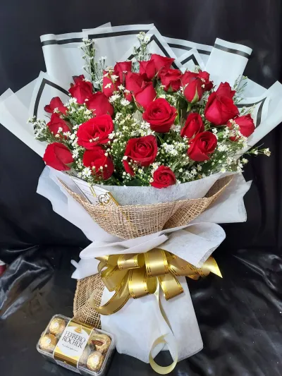 12 Roses with Ferrero Chocolate Box